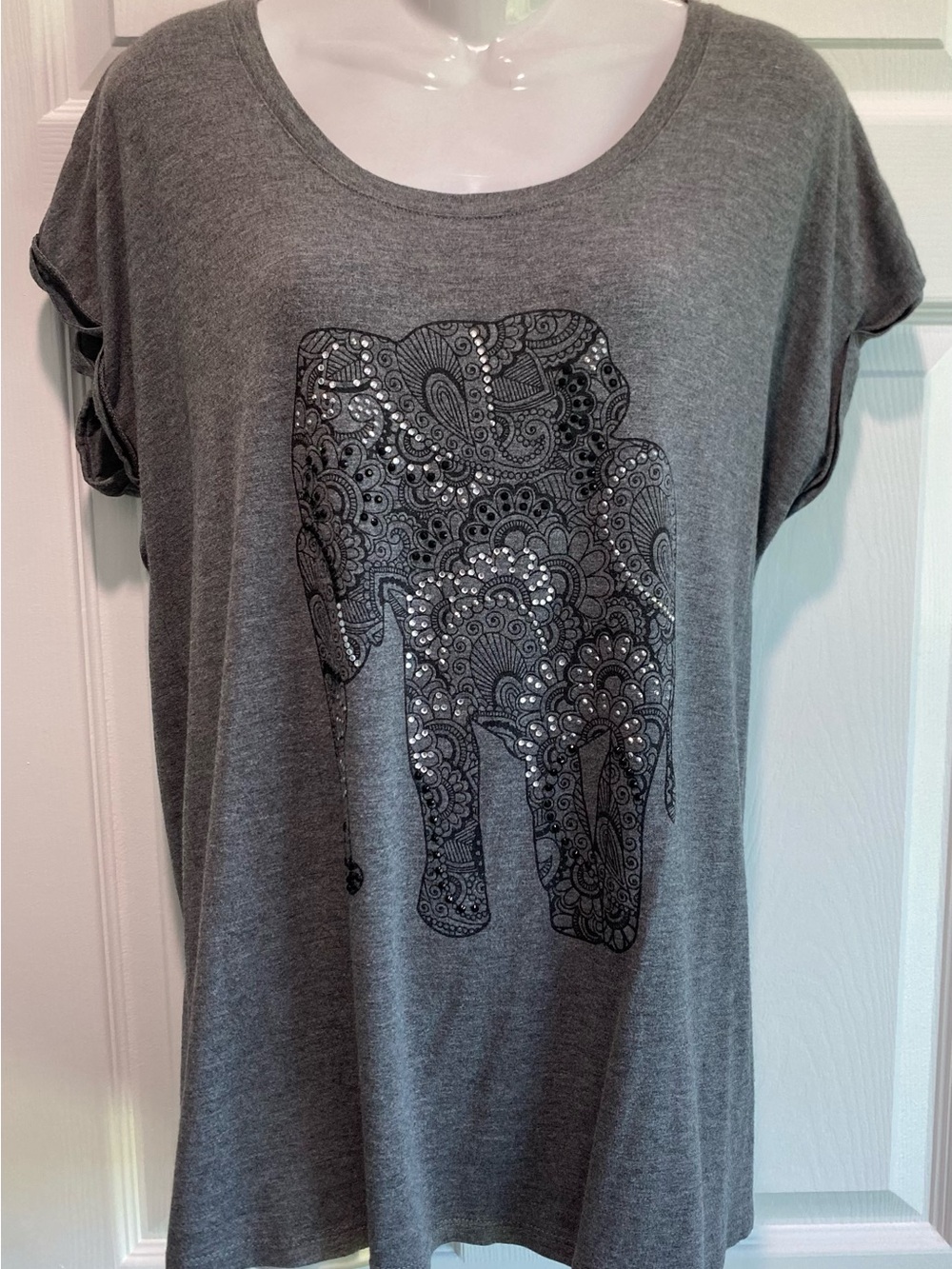 Buffalo David Bitton Gray Scoop Neck Elephant Tee with Sequins